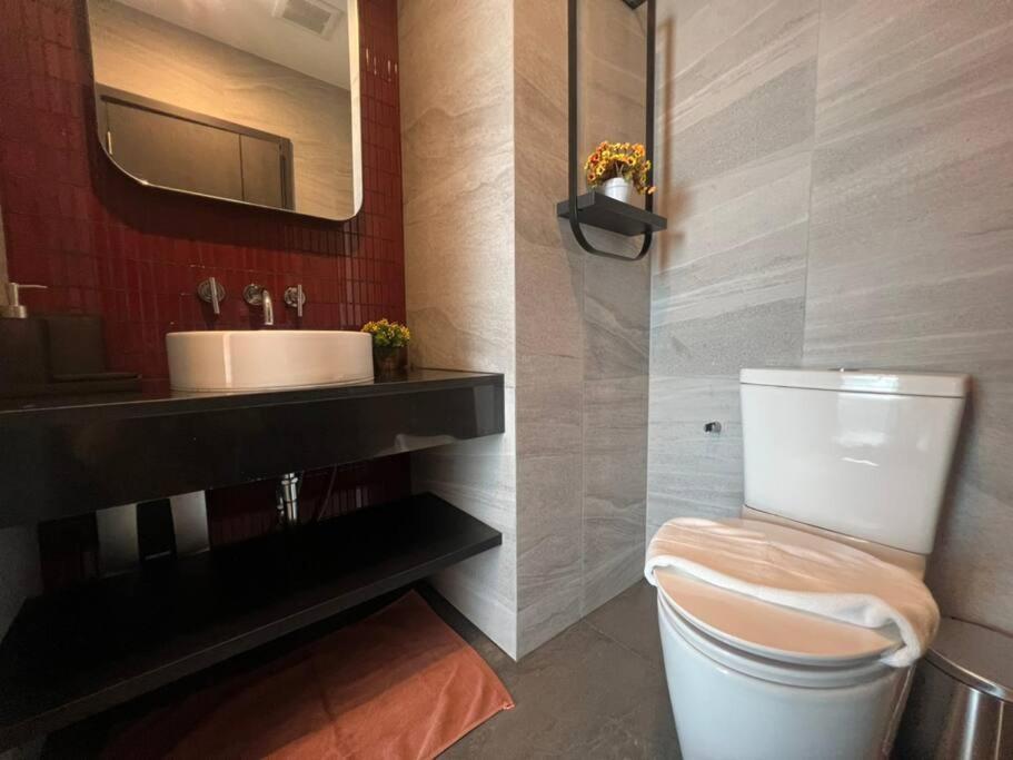 Downtown Chic Condo Rooftop Pool #En797 Pattaja Kültér fotó