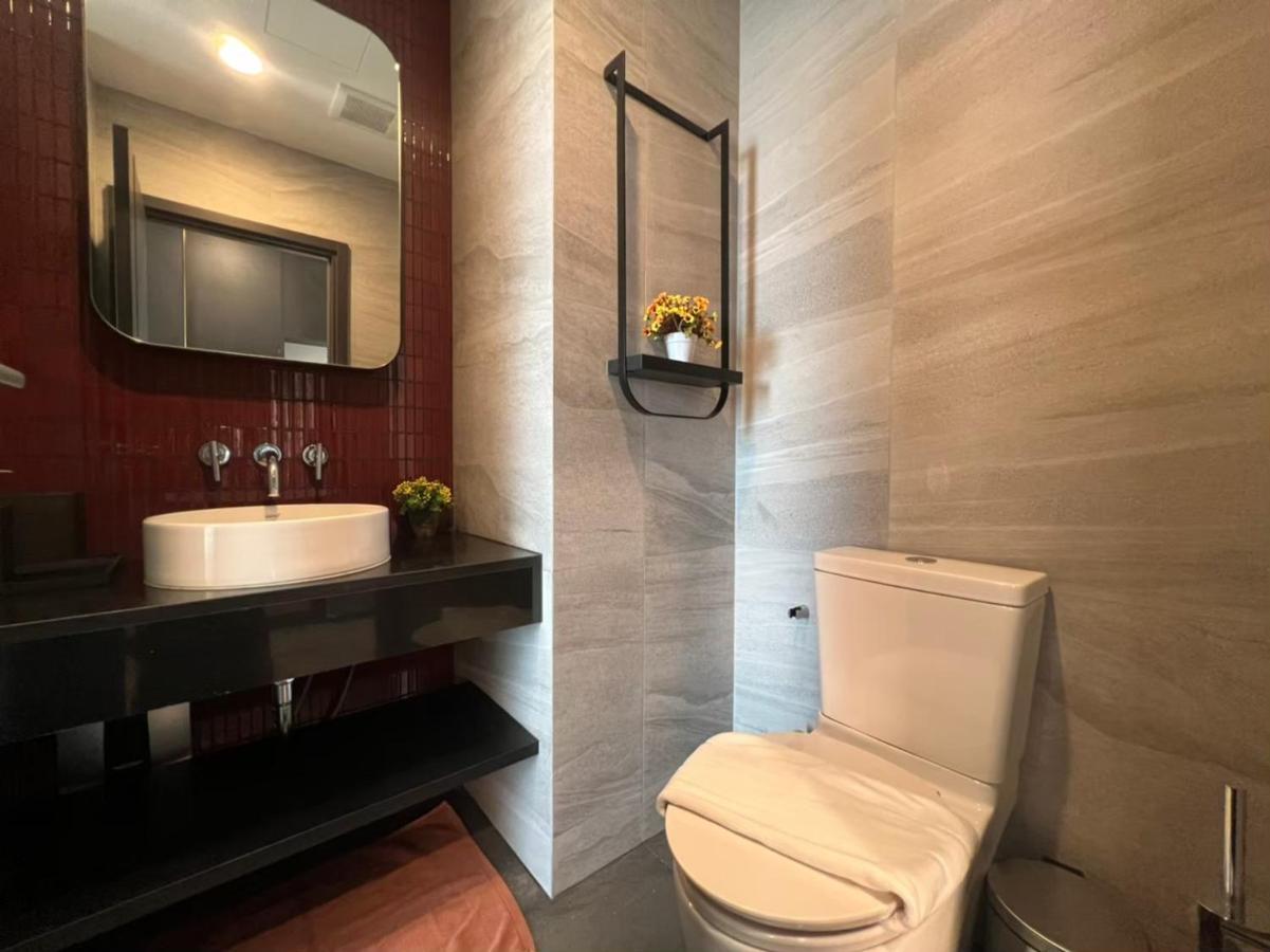 Downtown Chic Condo Rooftop Pool #En797 Pattaja Kültér fotó