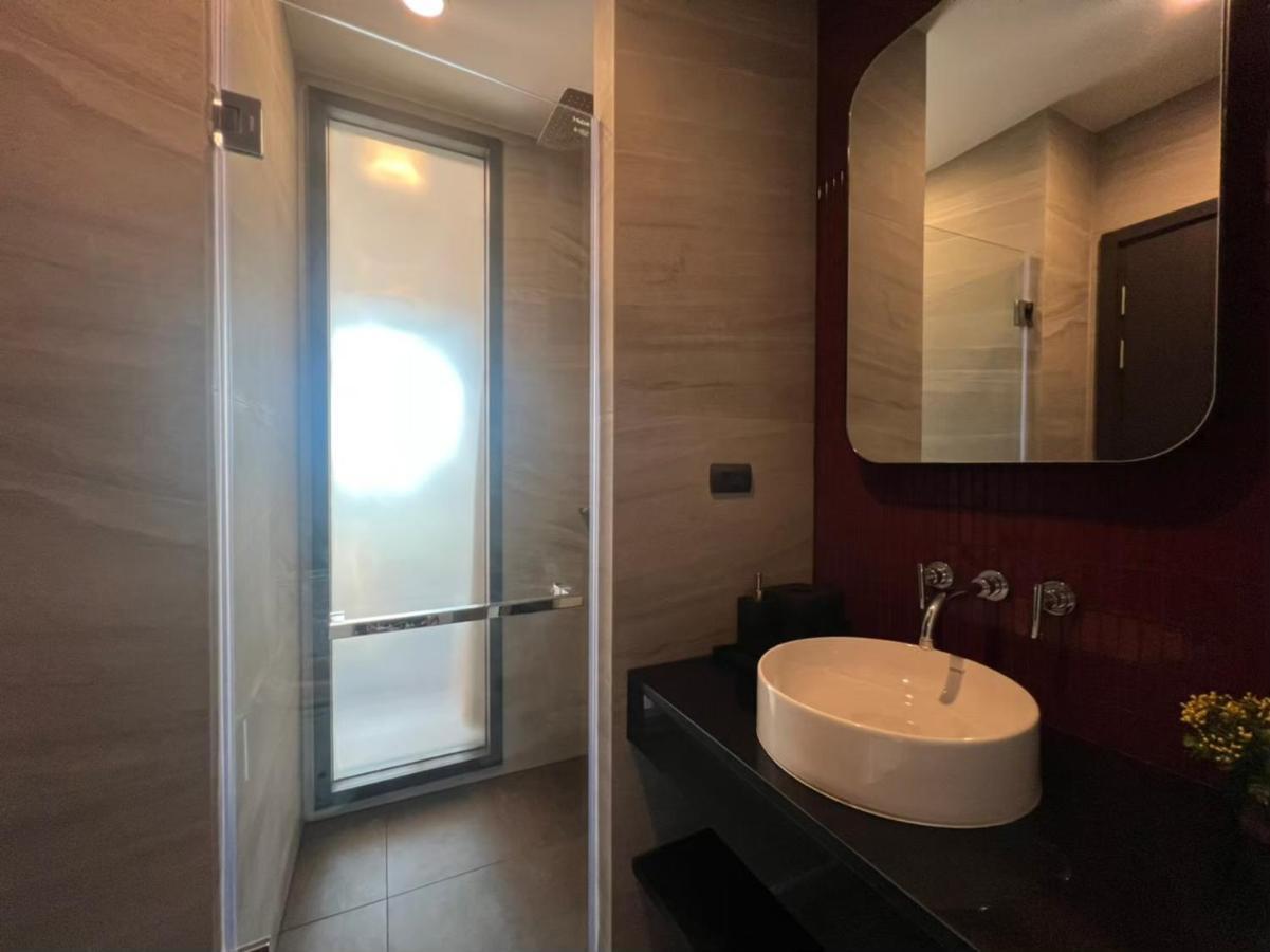 Downtown Chic Condo Rooftop Pool #En797 Pattaja Kültér fotó