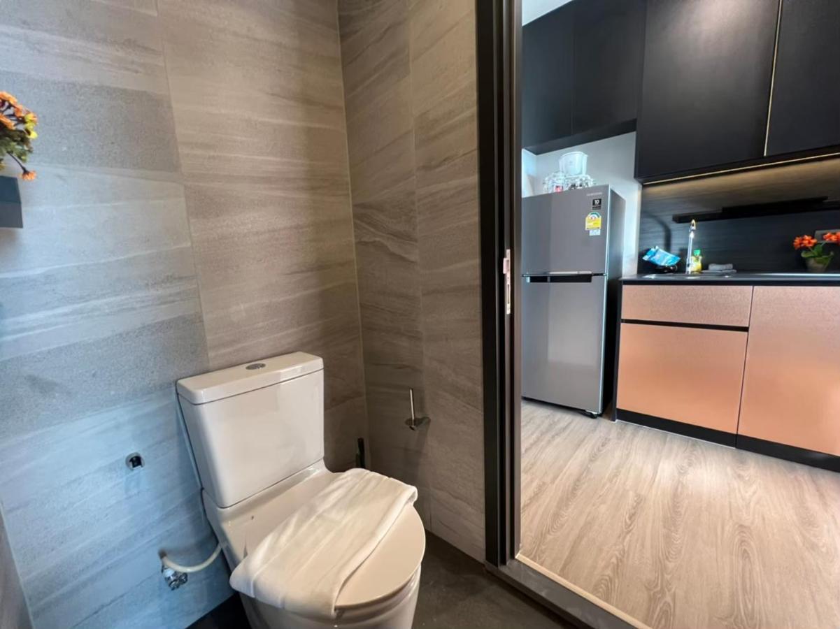 Downtown Chic Condo Rooftop Pool #En797 Pattaja Kültér fotó
