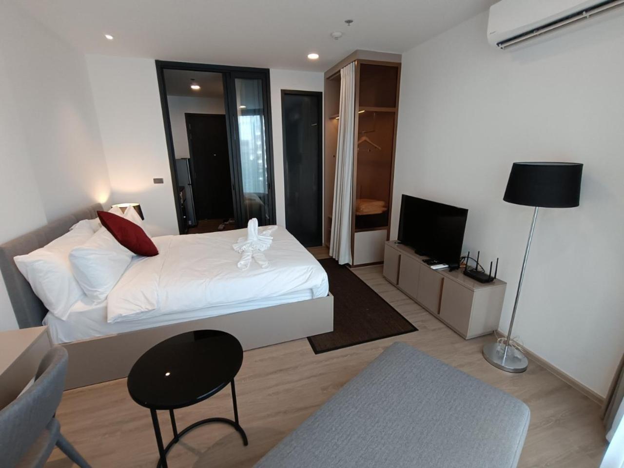 Downtown Chic Condo Rooftop Pool #En797 Pattaja Kültér fotó