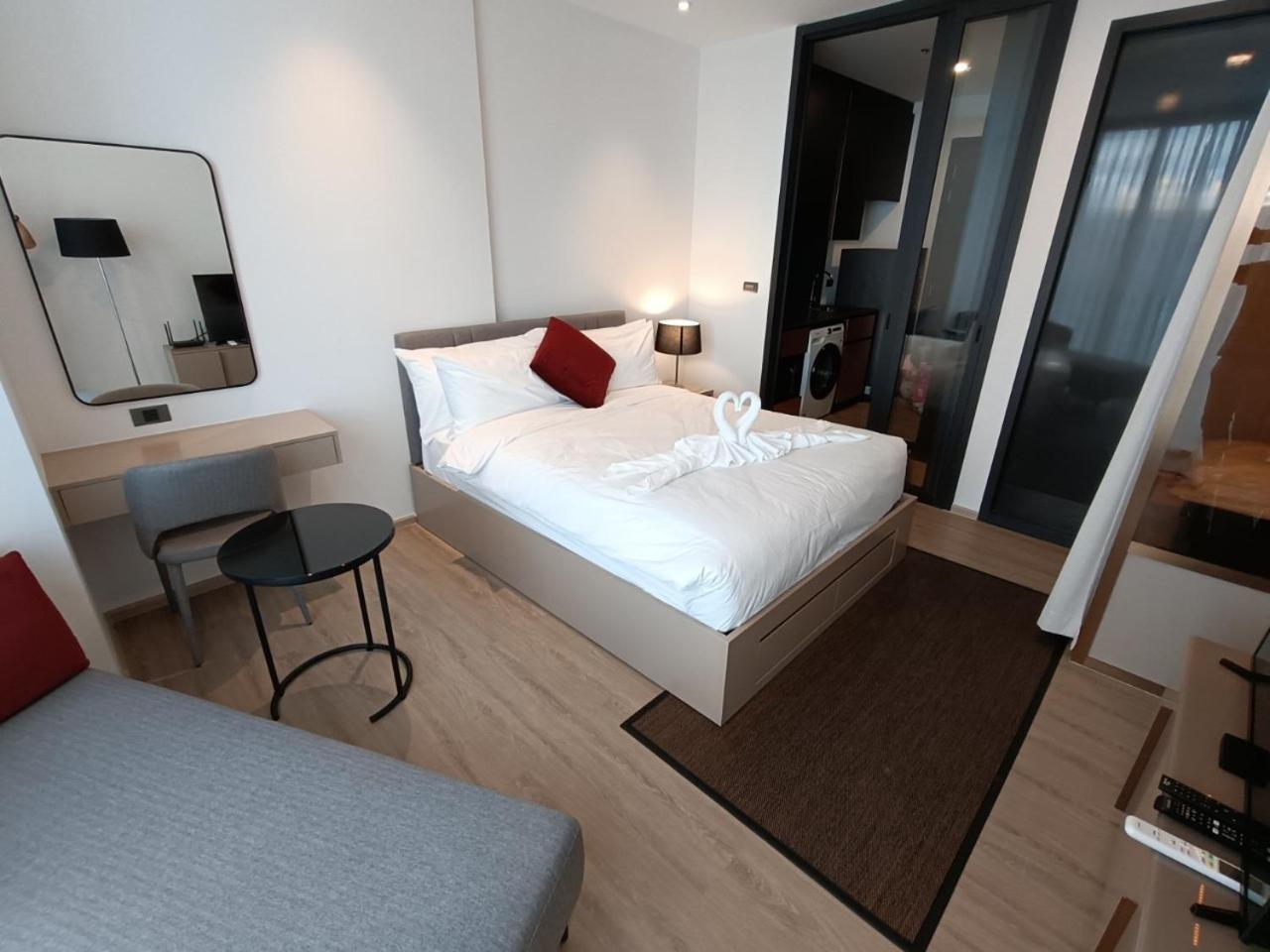Downtown Chic Condo Rooftop Pool #En797 Pattaja Kültér fotó